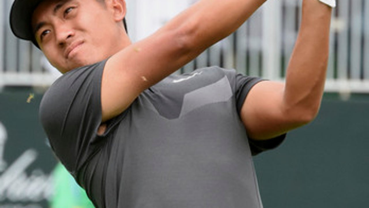 Love shoots 63, trails Munoz by 2 at Greenbrier Classic